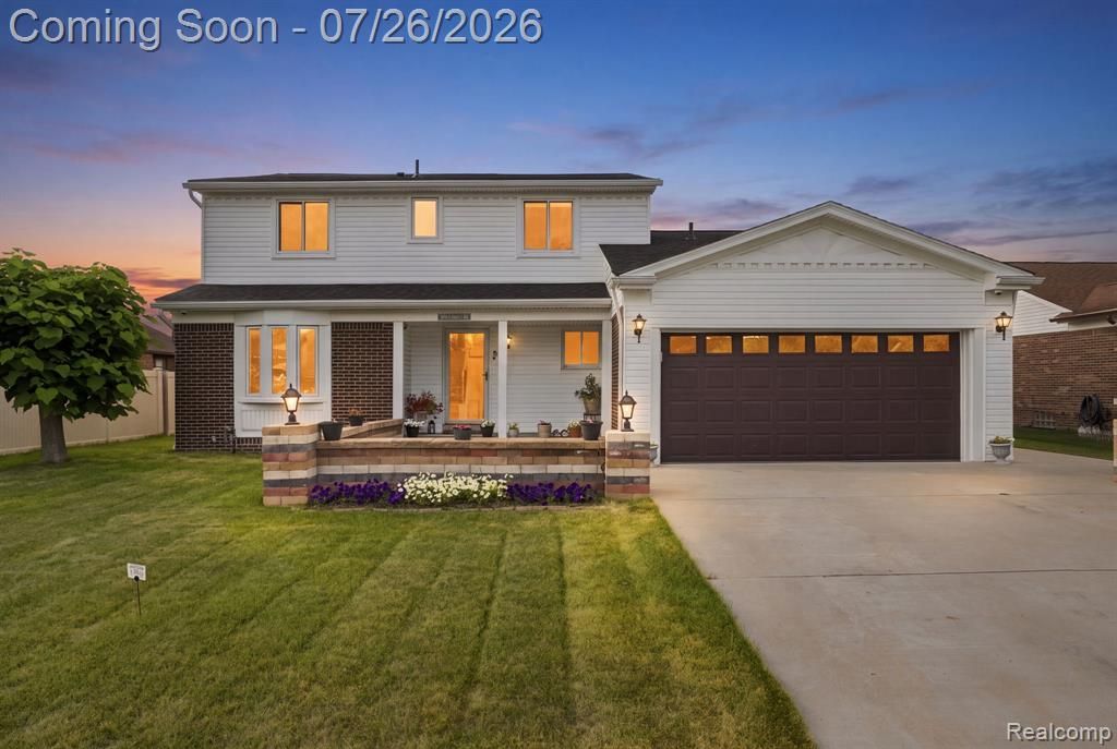 17900 Woodridge Drive, Riverview, MI 48193