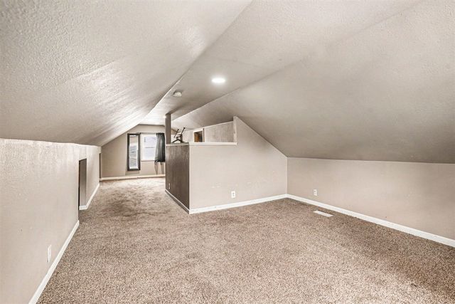 1016 Palmer Avenue, Kalamazoo, MI 49001