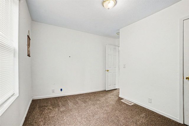 1016 Palmer Avenue, Kalamazoo, MI 49001