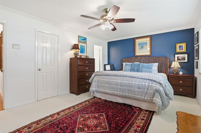 5927 Valkeith Drive, Houston, TX 77096