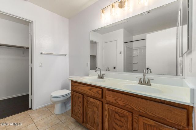 10683 N 70TH Avenue, Peoria, AZ 85345