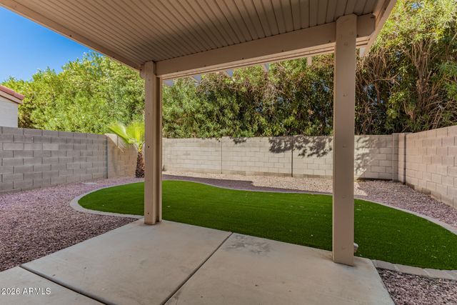 10683 N 70TH Avenue, Peoria, AZ 85345