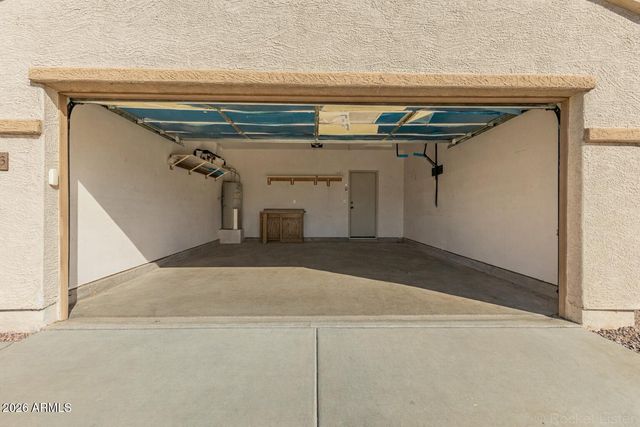 10683 N 70TH Avenue, Peoria, AZ 85345