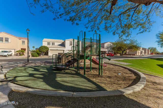10683 N 70TH Avenue, Peoria, AZ 85345