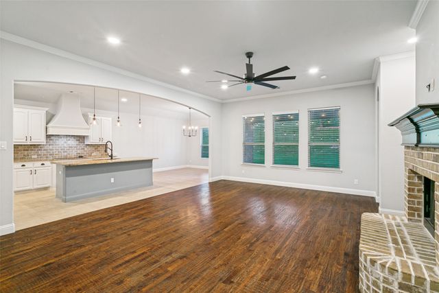 10248 Mustang Wells Drive, Fort Worth, TX 76126