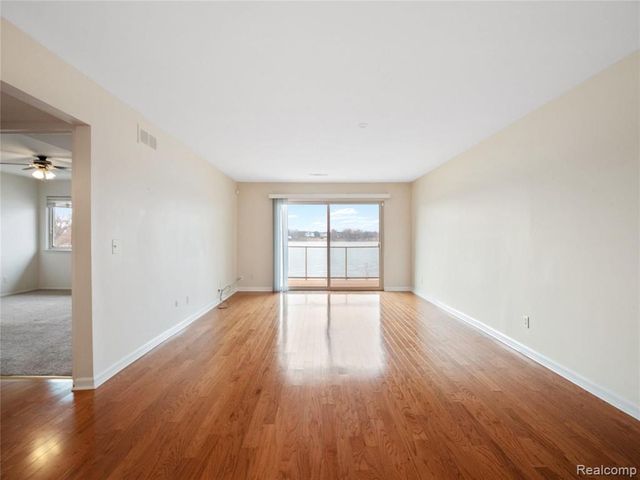 1928 Klingensmith Road 63C, Bloomfield Hills, MI 48302