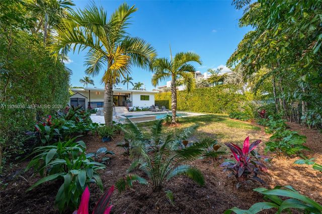 3141 N Bay Rd, Miami Beach, FL 33140