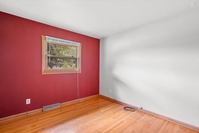 3028 Valley Forge STREET, Racine, WI 53404