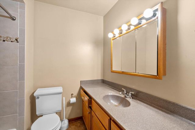 3028 Valley Forge STREET, Racine, WI 53404