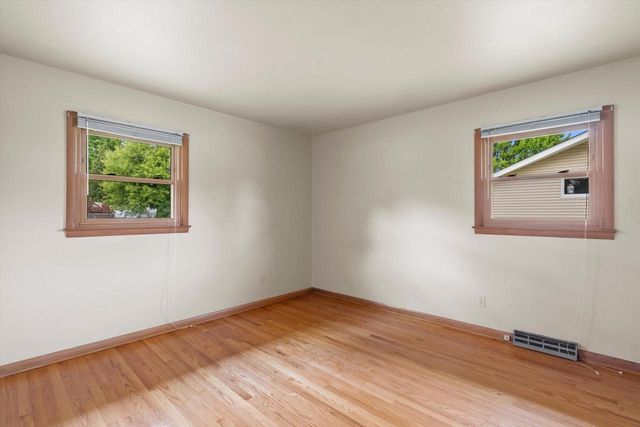 3028 Valley Forge STREET, Racine, WI 53404