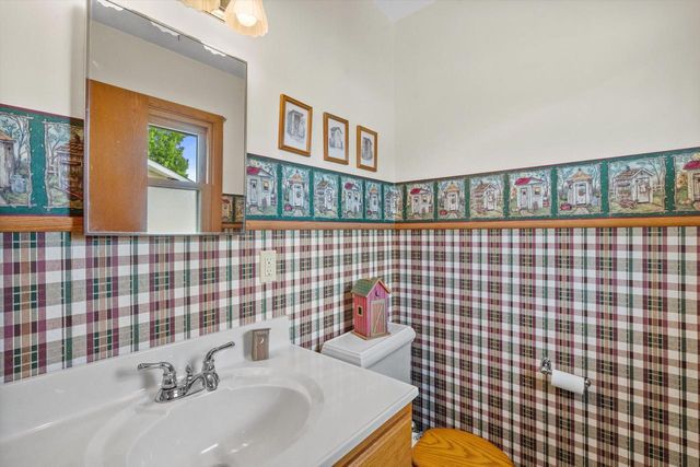 3028 Valley Forge STREET, Racine, WI 53404