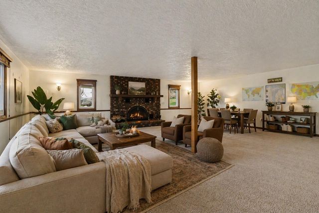 3816 Winding Way, Kalamazoo, MI 49004
