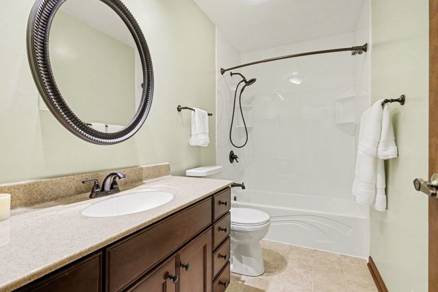 3816 Winding Way, Kalamazoo, MI 49004