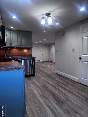 687 Probst Avenue, Fairview, NJ 07022