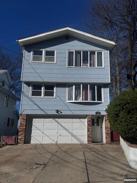 687 Probst Avenue, Fairview, NJ 07022