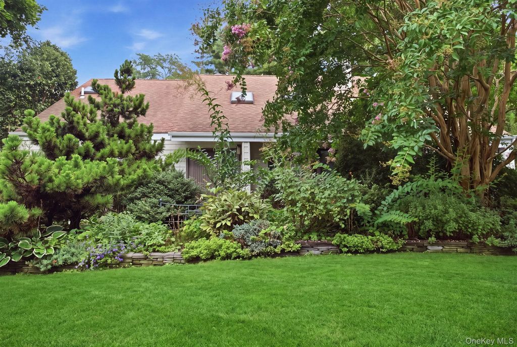 5 Highridge Drive, Huntington, NY 11743 — photo 3