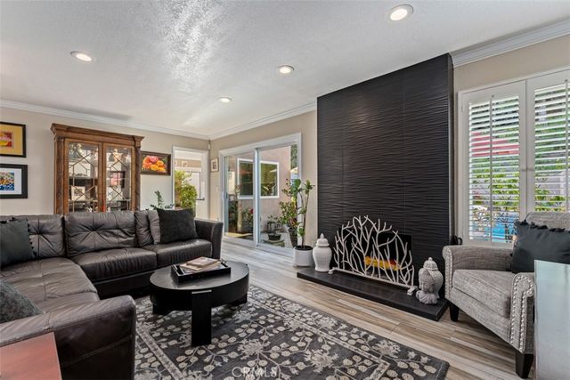 25891 Tree Top, Laguna Hills, CA 92653