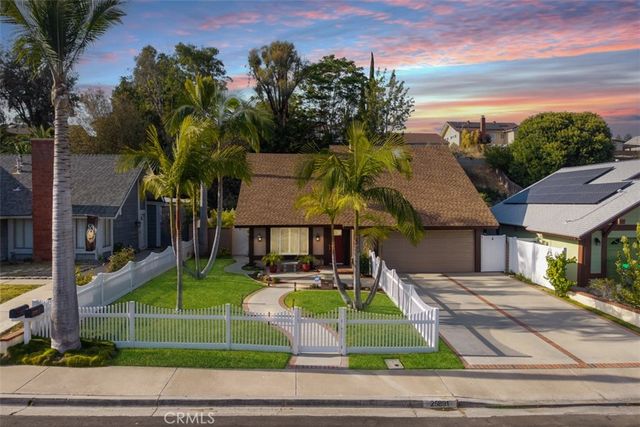 25891 Tree Top, Laguna Hills, CA 92653