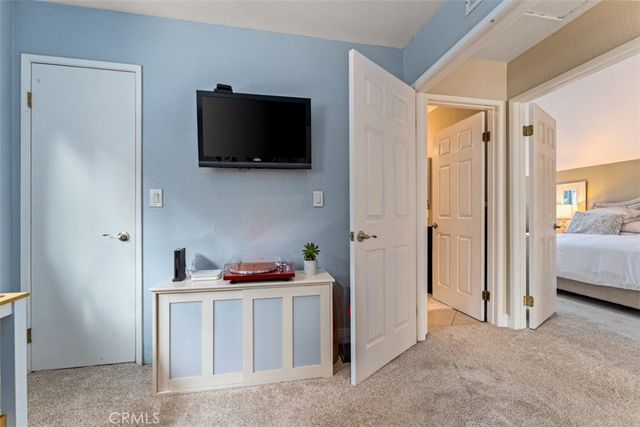 25891 Tree Top, Laguna Hills, CA 92653