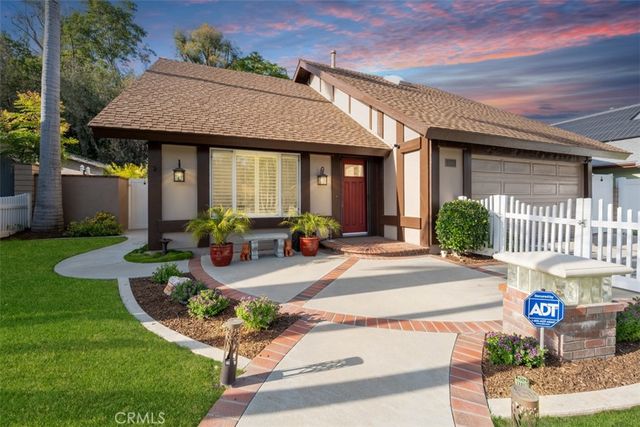 25891 Tree Top, Laguna Hills, CA 92653