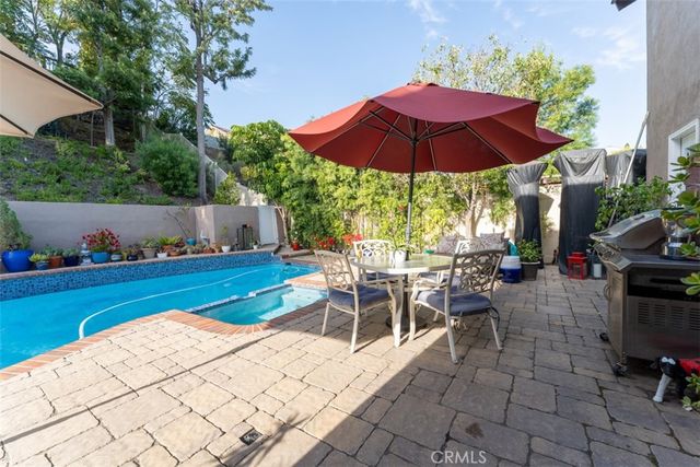 25891 Tree Top, Laguna Hills, CA 92653