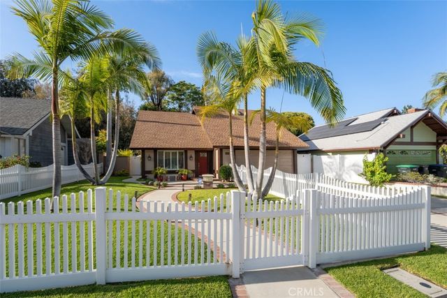 25891 Tree Top, Laguna Hills, CA 92653