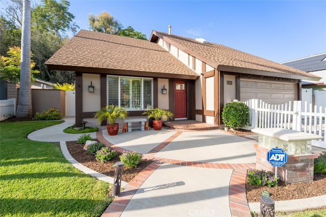 25891 Tree Top, Laguna Hills, CA 92653