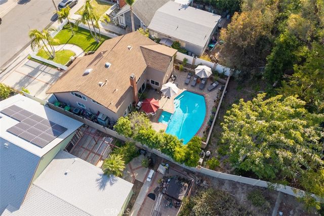 25891 Tree Top, Laguna Hills, CA 92653
