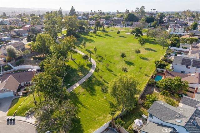 25891 Tree Top, Laguna Hills, CA 92653