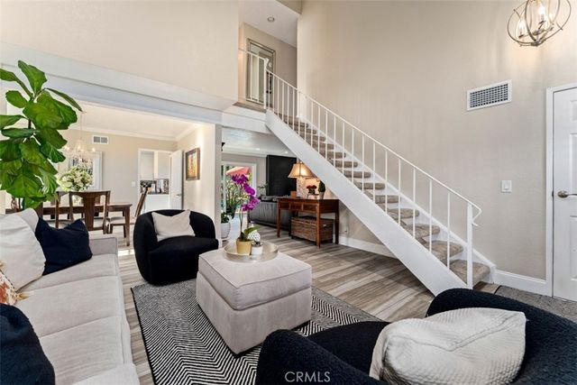 25891 Tree Top, Laguna Hills, CA 92653