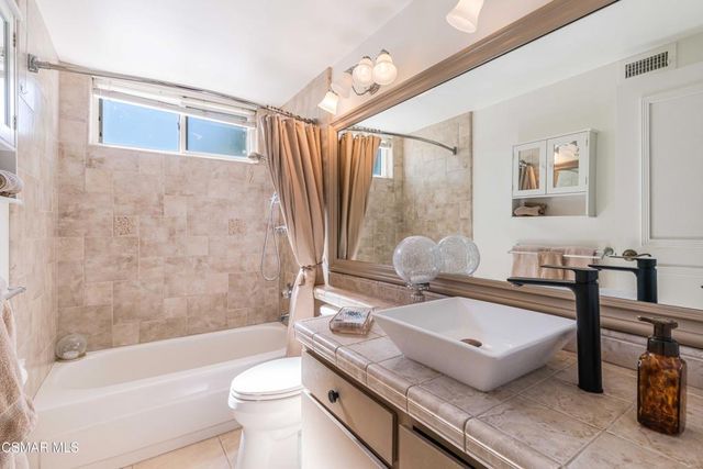 3062 Barnes Street, Simi Valley, CA 93065