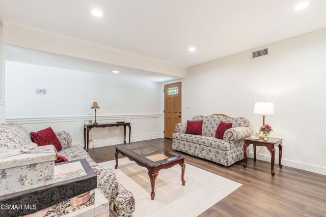 3062 Barnes Street, Simi Valley, CA 93065