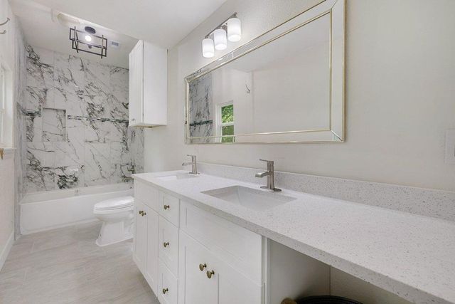 102 Patricks Aly, Liberty Hill, TX 78642