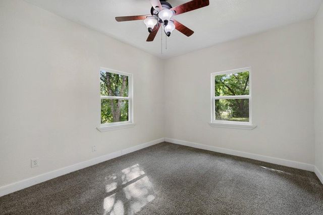 102 Patricks Aly, Liberty Hill, TX 78642