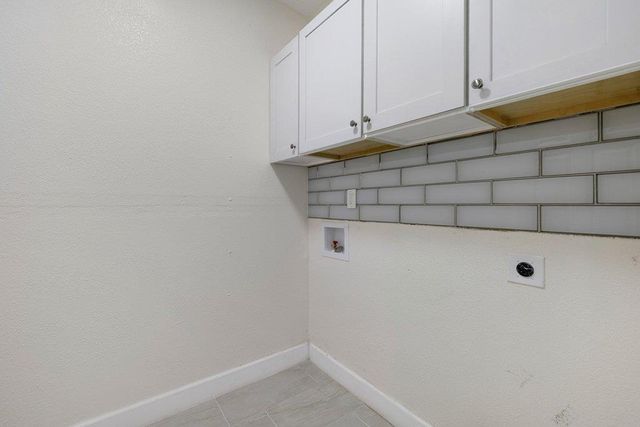 102 Patricks Aly, Liberty Hill, TX 78642