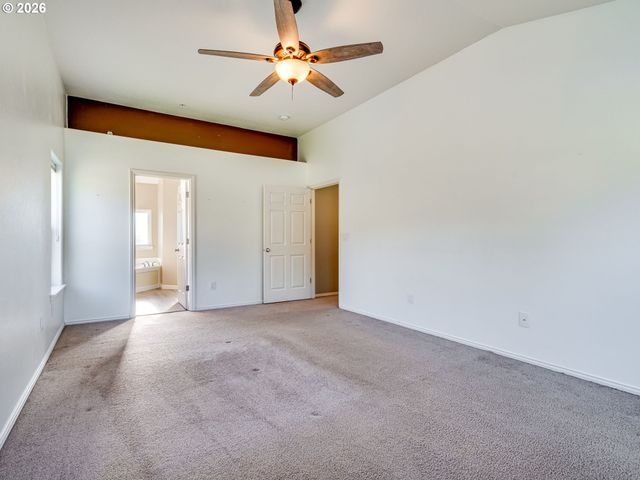 4768 U St, Washougal, WA 98671