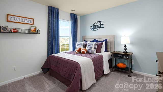 1330 37th Avenue Lane NE, Hickory, NC 28601