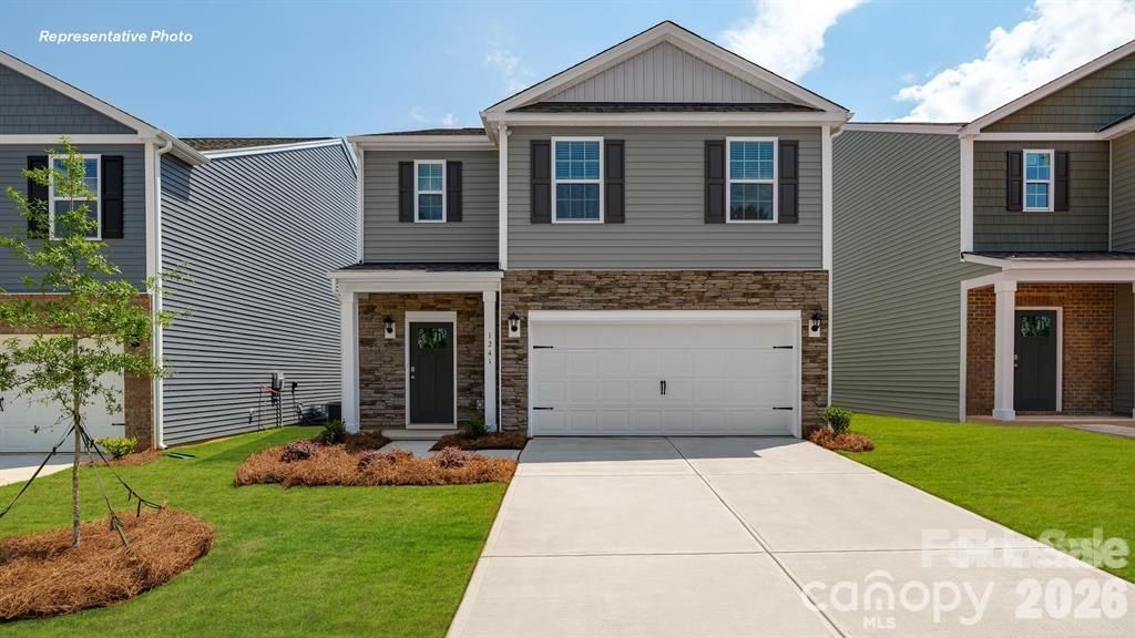1330 37th Avenue Lane NE, Hickory, NC 28601