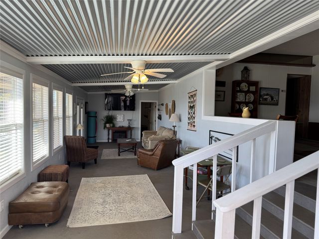 6413 Private Road 2742, Breckenridge, TX 76424