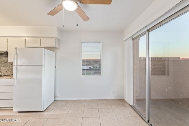 511 W Blackhawk Drive 4, Phoenix, AZ 85027