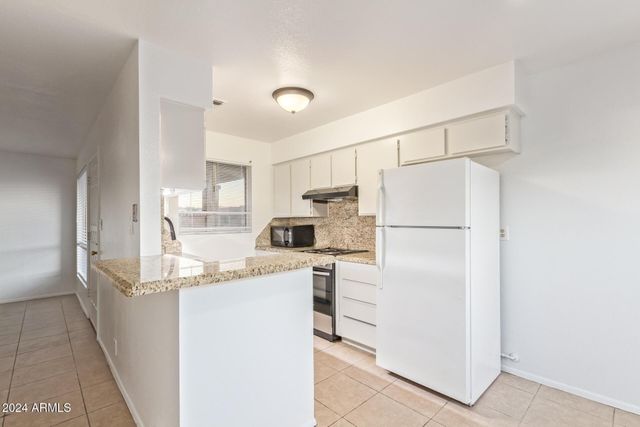 511 W Blackhawk Drive 4, Phoenix, AZ 85027
