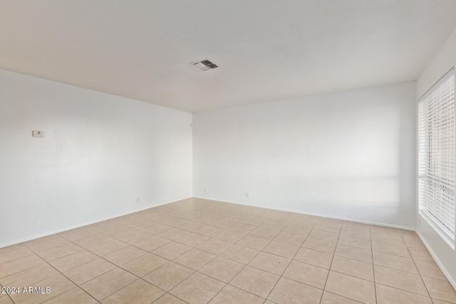 511 W Blackhawk Drive 4, Phoenix, AZ 85027