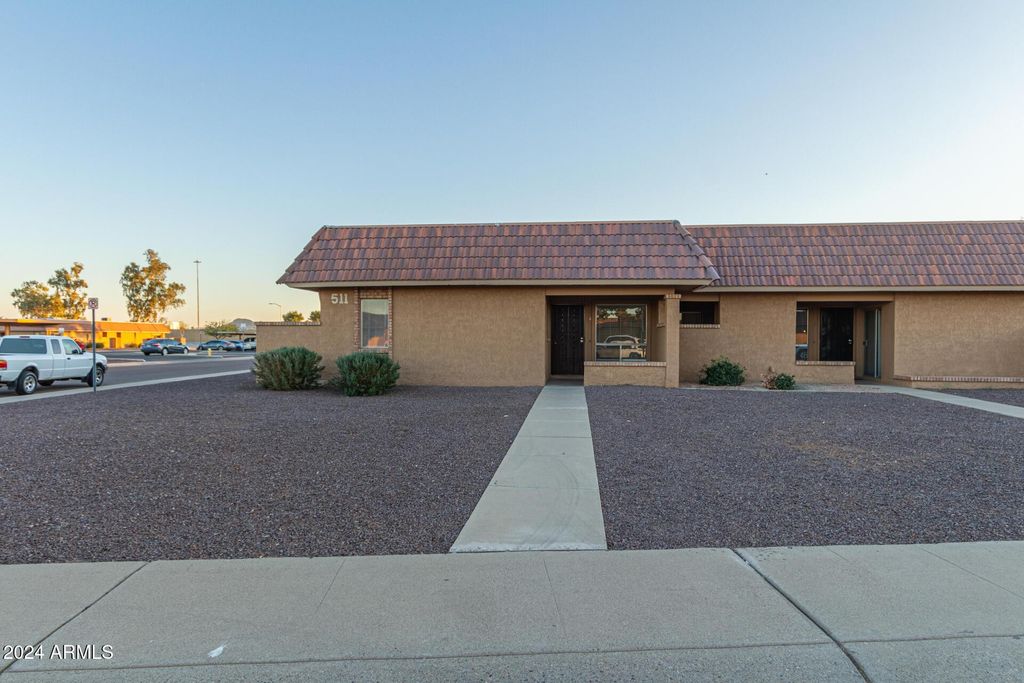 511 W Blackhawk Drive 4, Phoenix, AZ 85027