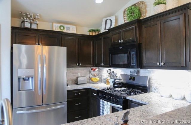 9069 S 256th East Avenue, Broken Arrow, OK 74014