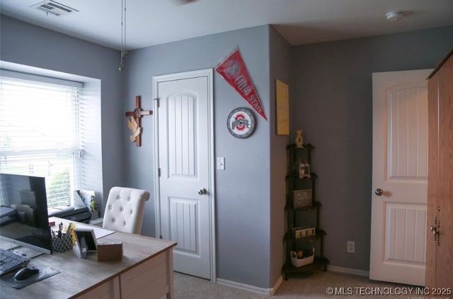 9069 S 256th East Avenue, Broken Arrow, OK 74014