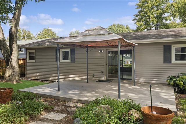 613 65th Street, Downers Grove, IL 60516