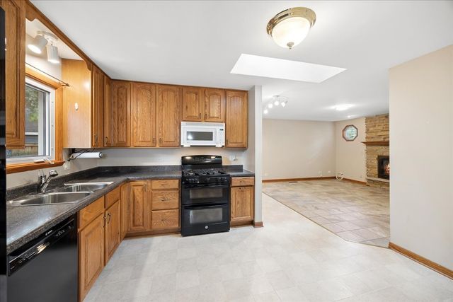 613 65th Street, Downers Grove, IL 60516