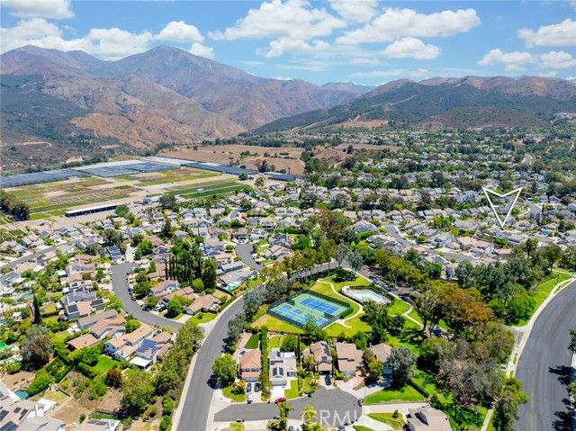 32232 Fall River, Trabuco Canyon, CA 92679