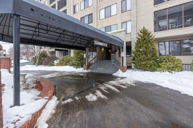 55 River Rd Apt 9C, Manchester, NH 03104