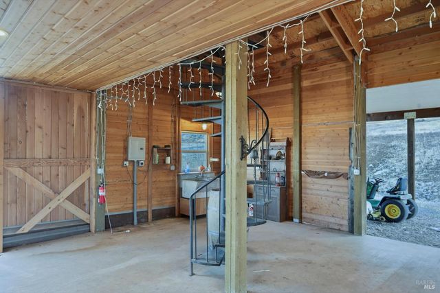 17205 Black Oak Hill Dr, Middletown, CA 95461